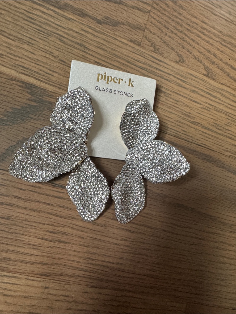 Silver glass stone earrings